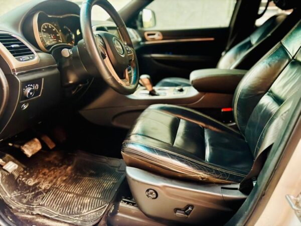 JEEP GRAND CHEROKEE LIMITED 2017 – Image 8