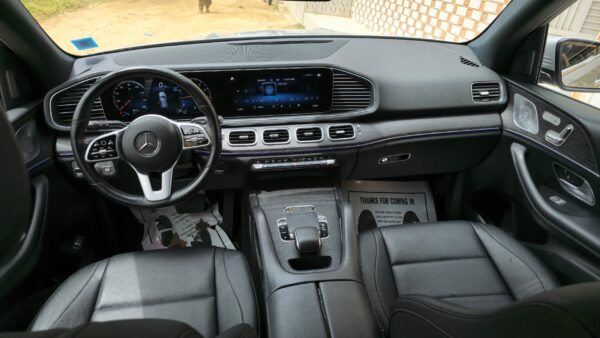 Mercedes-Benz GLE 350 4MATIC année 2020 – Image 4
