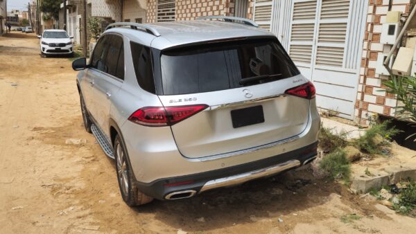 Mercedes-Benz GLE 350 4MATIC année 2020 – Image 13