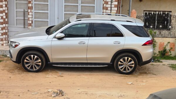 Mercedes-Benz GLE 350 4MATIC année 2020 – Image 14