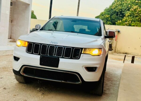 JEEP GRAND CHEROKEE LIMITED 2017 – Image 11