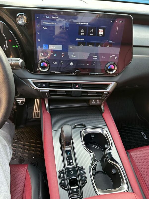 Lexus Rx350 2024 – Image 5