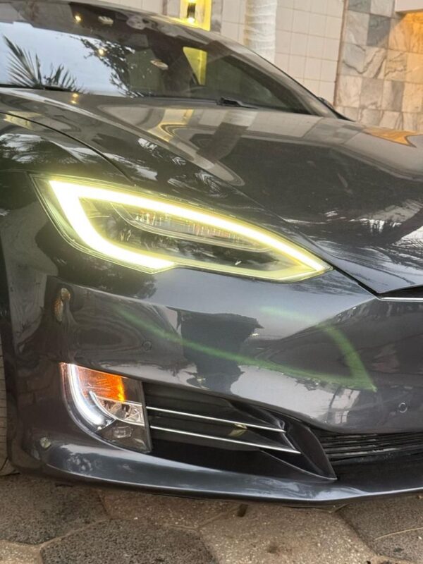 TESLA MODEL S année 2016 – Image 5