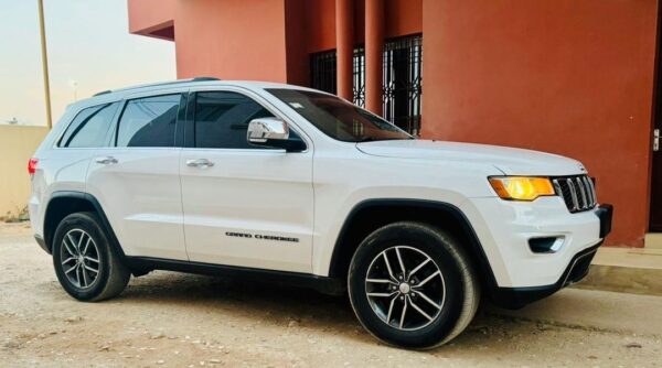 JEEP GRAND CHEROKEE LIMITED 2017 – Image 12