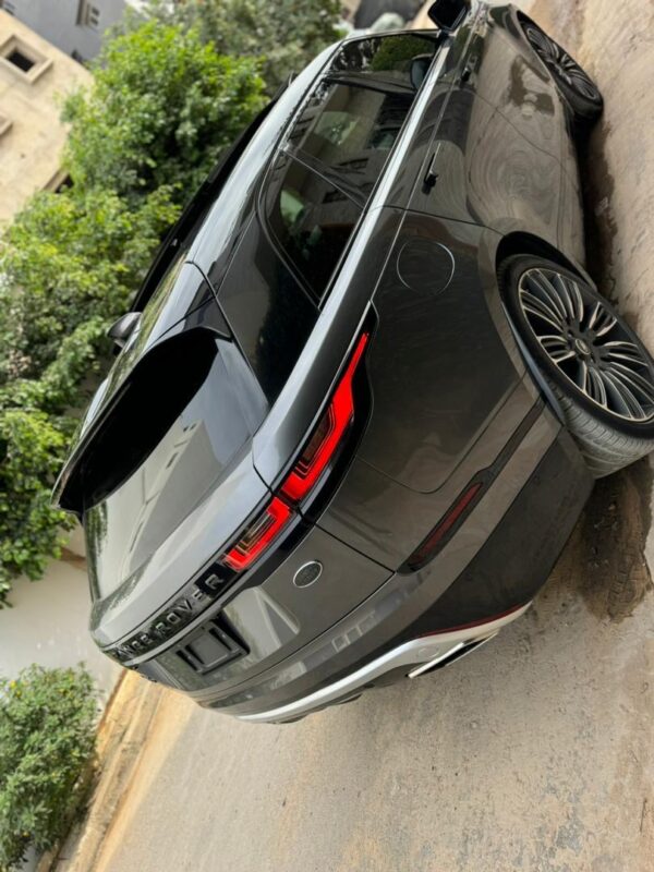 LAND ROVER RANGE VELAR 2018 – Image 17
