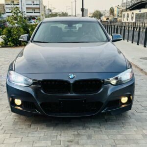 BMW model série 320 année 2017