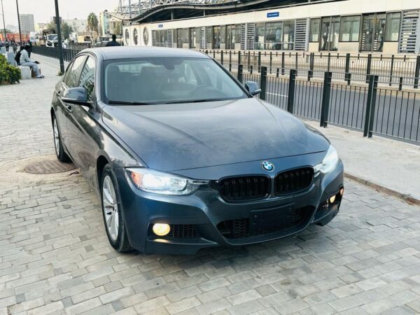 BMW model série 320 année 2017 – Image 3