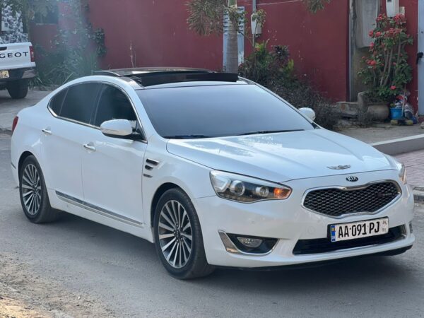 KIA modèle K7 GT 2016