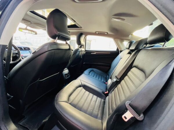 Ford Fusion 2017 – Image 13