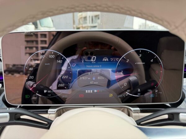 MERCEDES CLASS S 580 année 2023 – Image 16