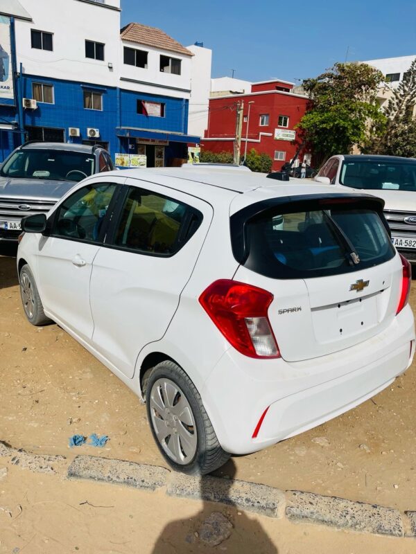 Chevrolet Sparks 2017 – Image 5