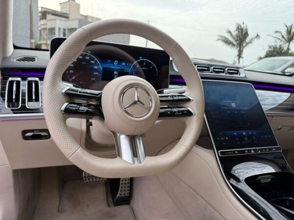 MERCEDES CLASS S 580 année 2023 – Image 12