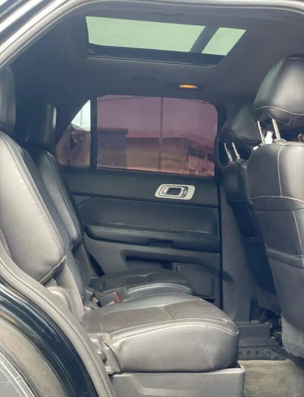 Ford explorer – Image 8