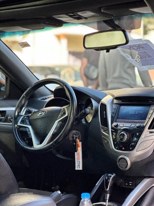 Hyundai Veloster 2016 – Image 11