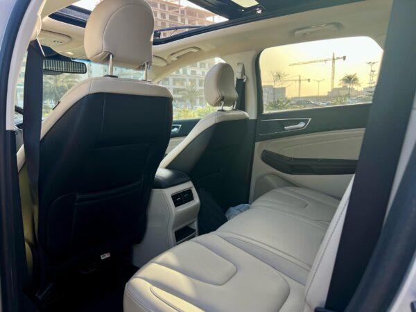 FORD EDGE TITANIUM 2019 – Image 13