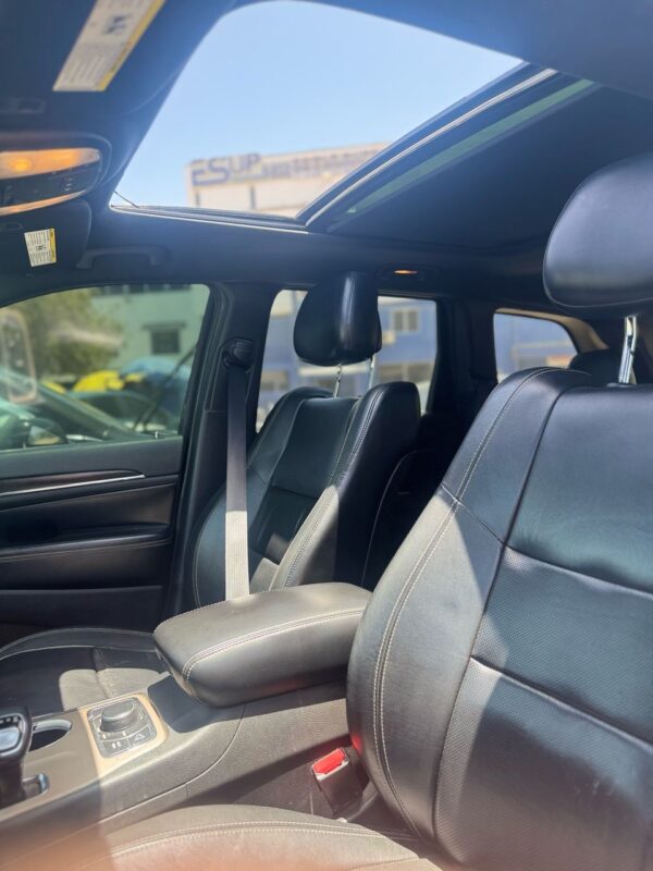 Jeep grand Cherokee limited – Image 11