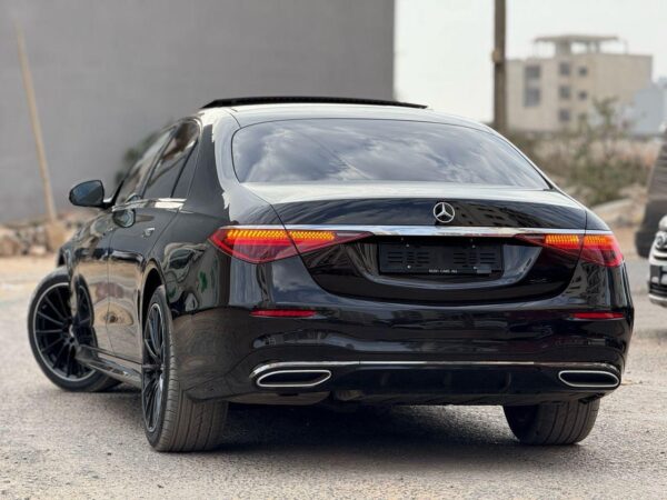 MERCEDES CLASS S 580 année 2023 – Image 2