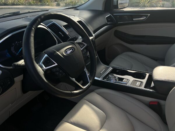 FORD EDGE TITANIUM 2019 – Image 12