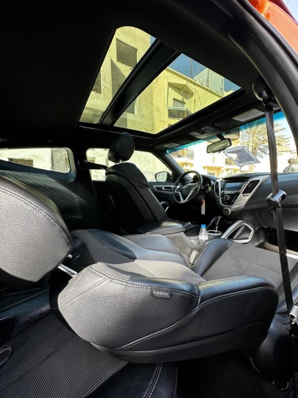 Hyundai Veloster 2016 – Image 15
