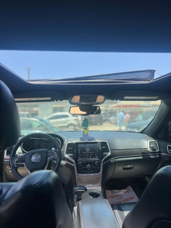 Jeep grand Cherokee limited – Image 9