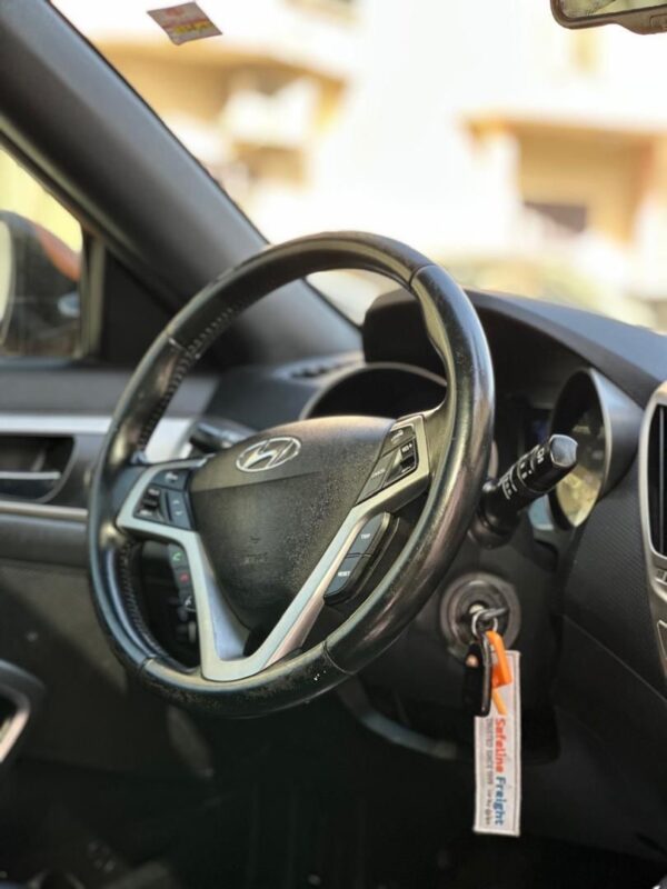 Hyundai Veloster 2016 – Image 13
