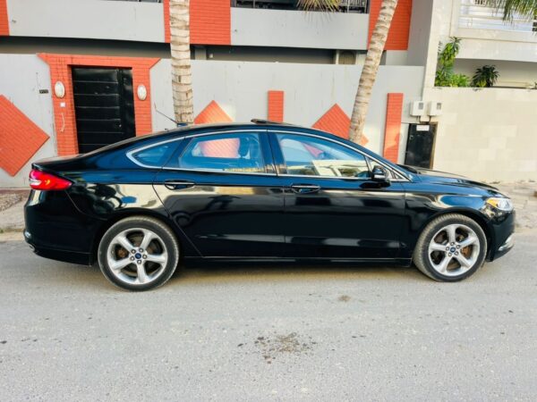 Ford Fusion 2017 – Image 10