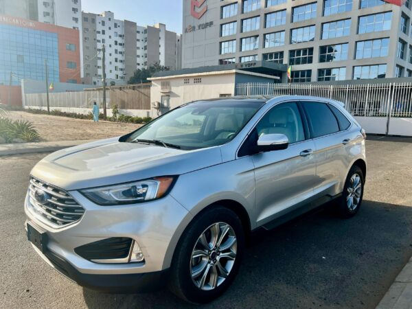 FORD EDGE TITANIUM 2019 – Image 4