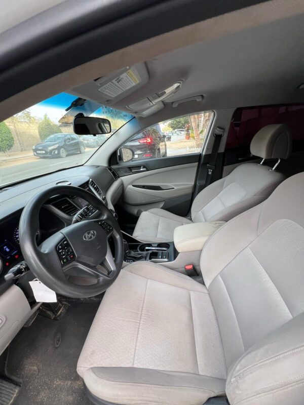 HYUNDAI TUCSON année 2016 – Image 7