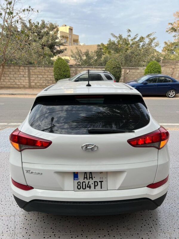 HYUNDAI TUCSON année 2016 – Image 8