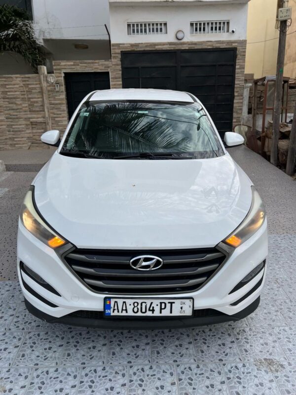 HYUNDAI TUCSON année 2016 – Image 2