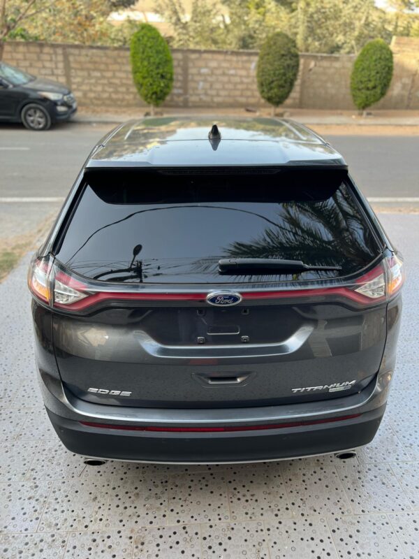 FORD EDGE TITANIUM année 2016 – Image 5