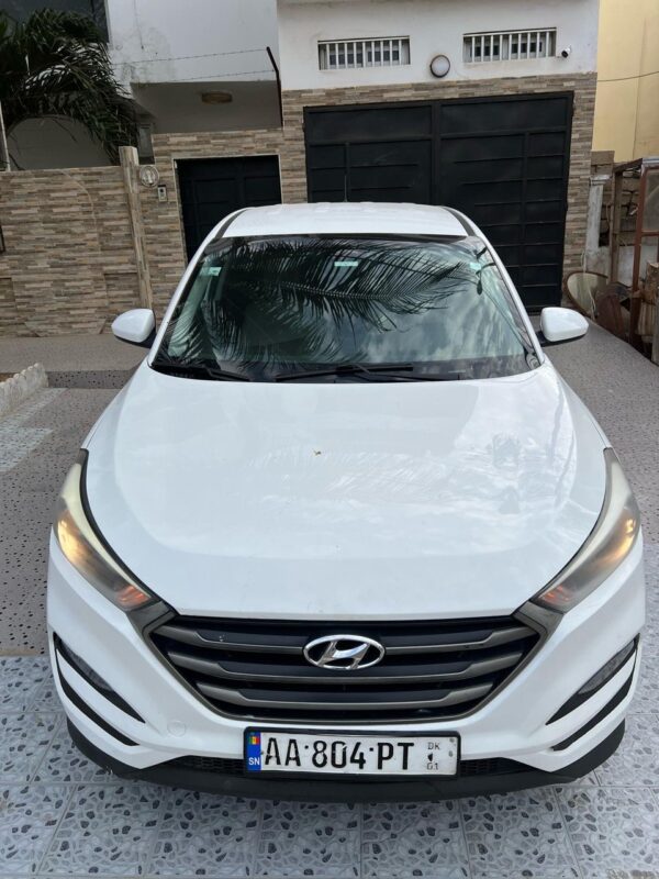 HYUNDAI TUCSON année 2016 – Image 11