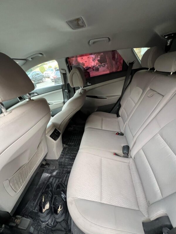 HYUNDAI TUCSON année 2016 – Image 10