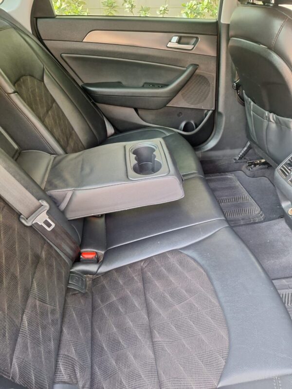 Hyundai Sonata – Image 6