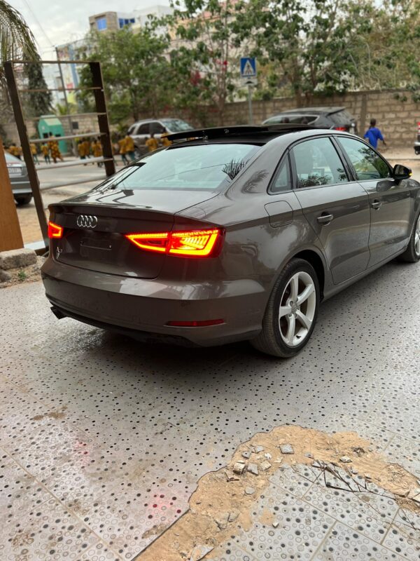AUDI A3 année 2017 – Image 7