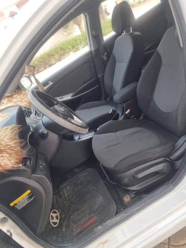 Hyundai accent 2013 – Image 3