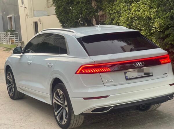 Audi Q8 S Line 2021 – Image 3