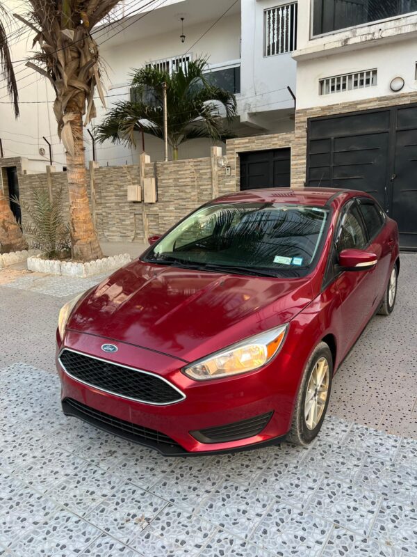 FORD FOCUS année 2017 – Image 3
