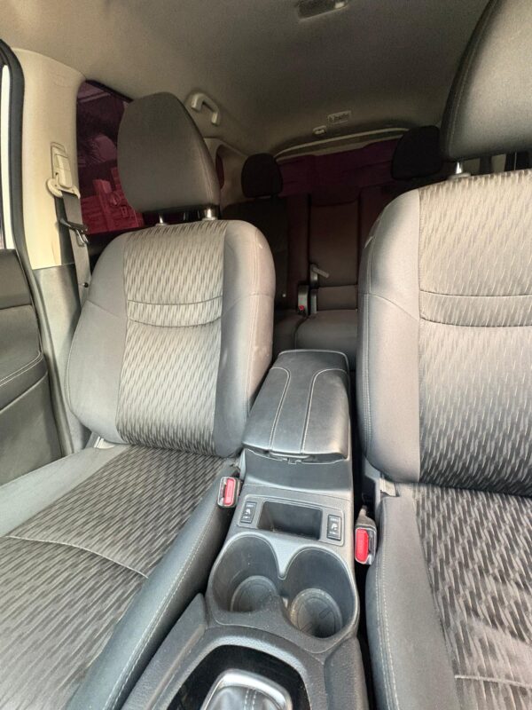 Nissan Rogue 2018 – Image 11