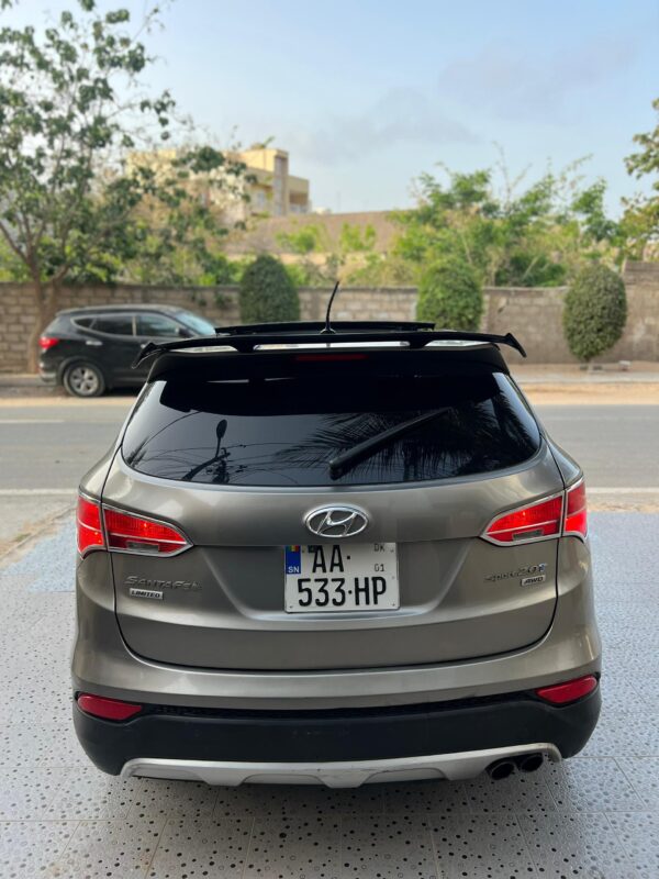 HYUNDAI SANTAFE année 2014 – Image 5