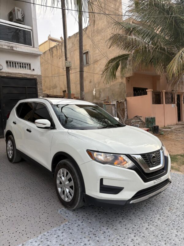 Nissan Rogue 2018 – Image 4