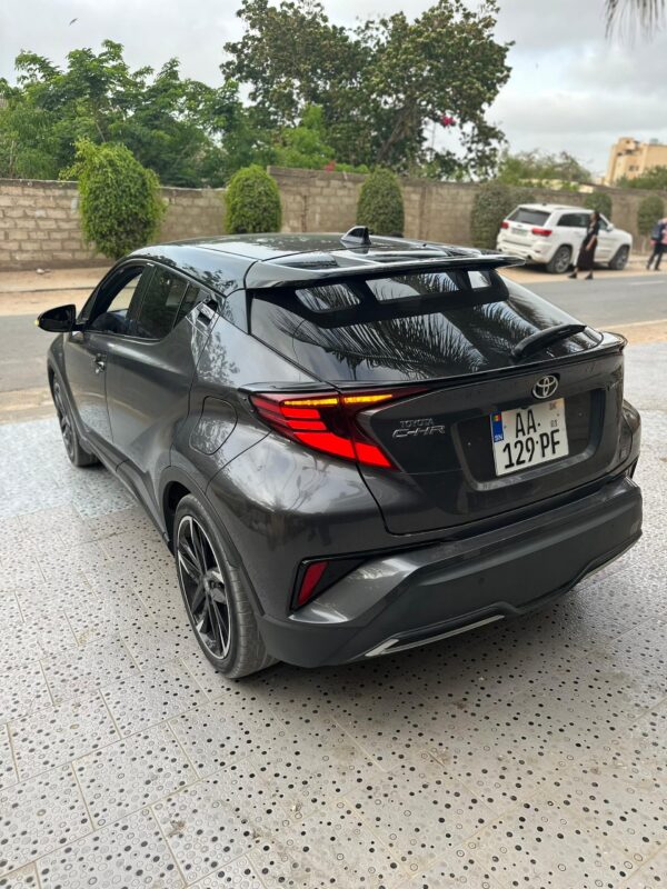 TOYOTA CHR année 2022 – Image 7