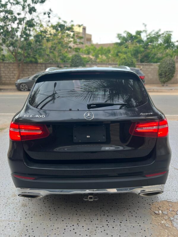 MERCEDES GLC300  4MATIC  année 2018 – Image 5