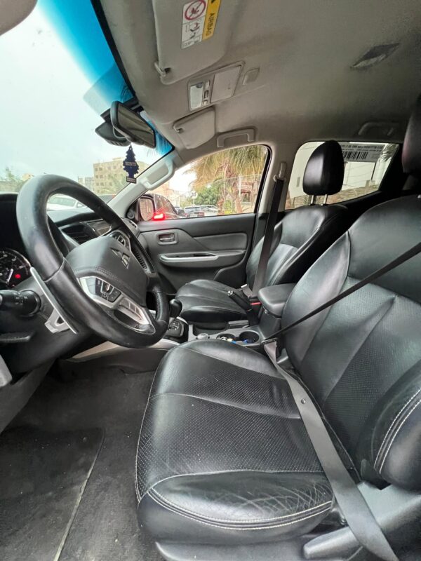 MITSUBISHI L200 année 2019 – Image 8