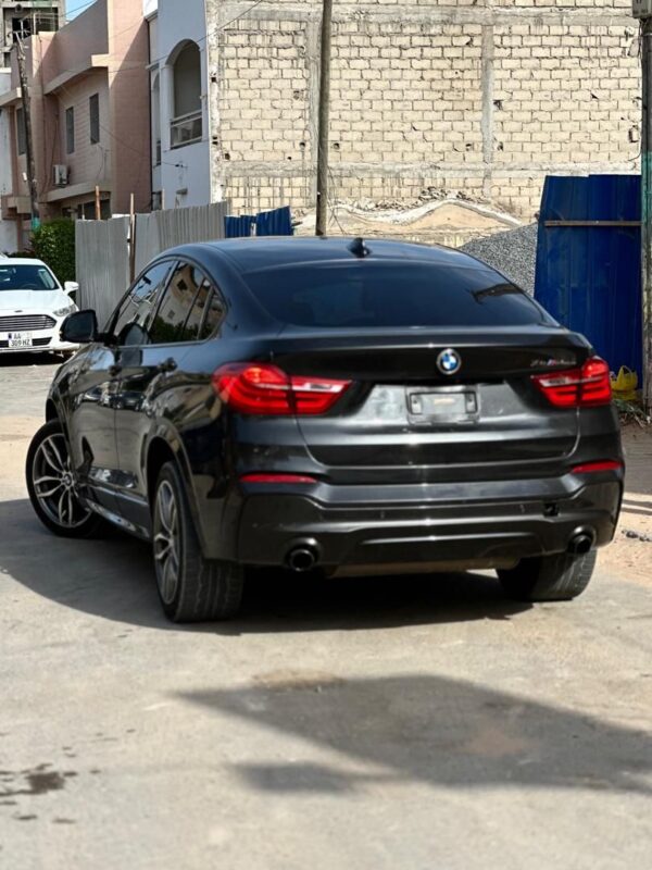 BMW X4 M40i année 2017 – Image 10