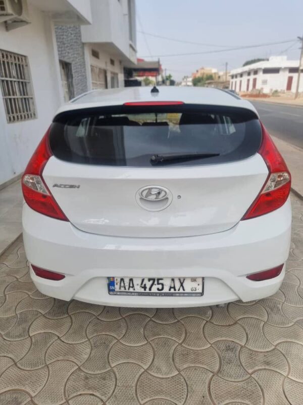 Hyundai accent 2013 – Image 13