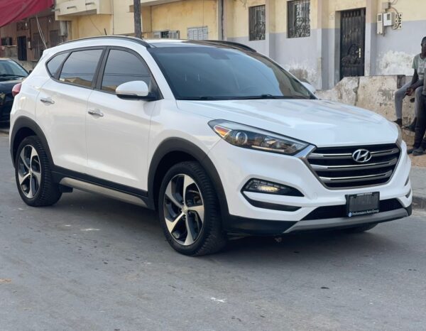 Hyundai Tucson année 2017 – Image 10