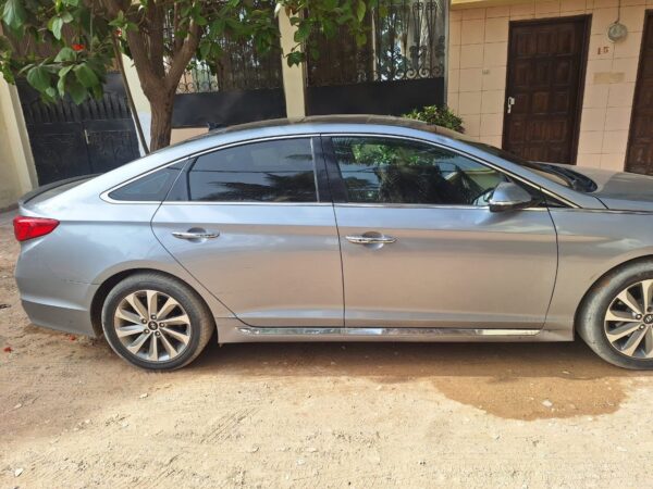 Hyundai Sonata – Image 5