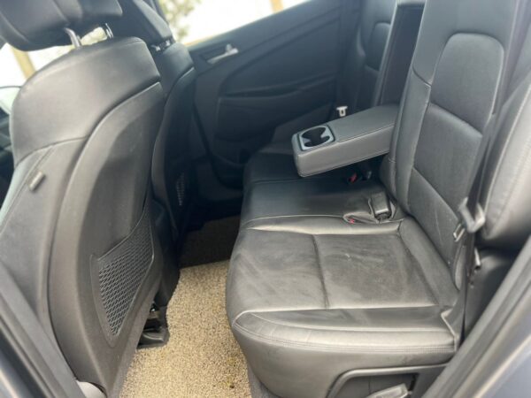 HYUNDAI TUCSON année 2017 – Image 10