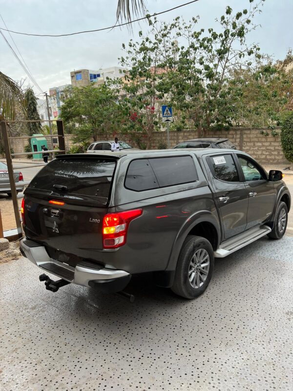 MITSUBISHI L200 année 2019 – Image 6